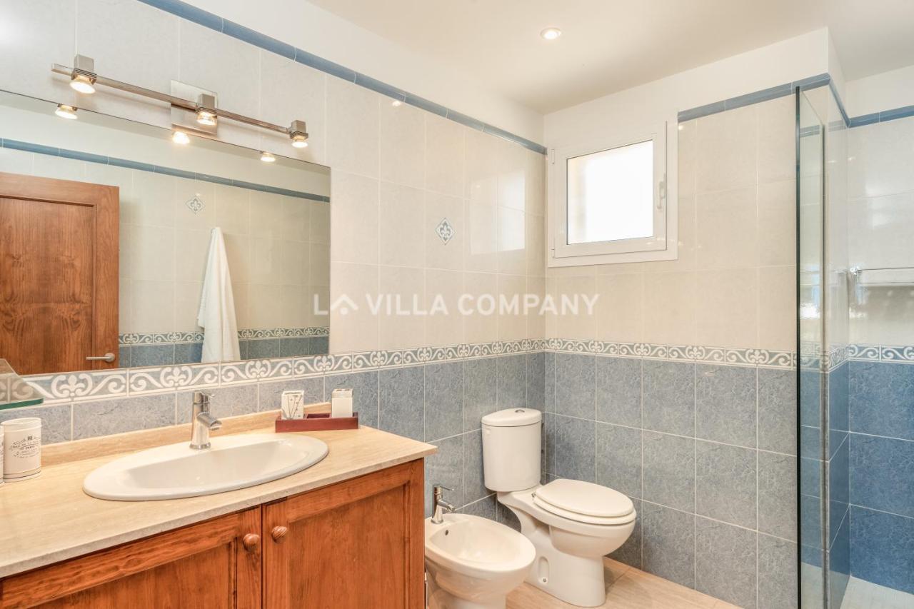 מאהון Villa Mala Bay מראה חיצוני תמונה